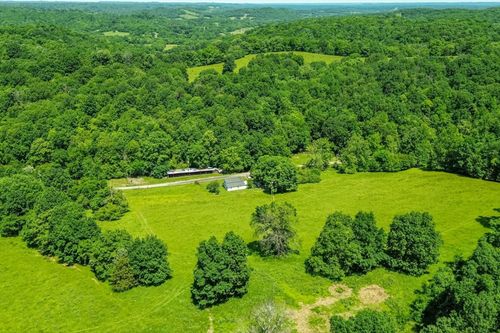 2031 Simmons Ridge Rd, Cornersville, TN, 37047-5110 | Card Image