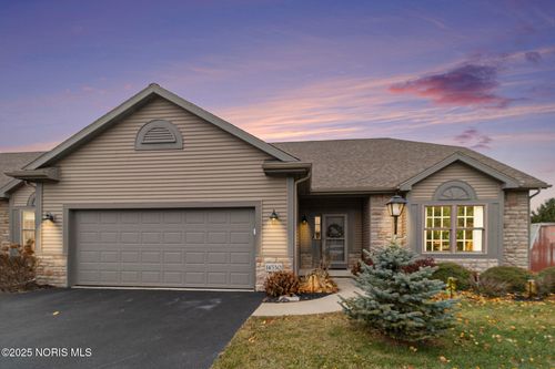 14530 Dexter Falls Rd, Perrysburg, OH, 43551-6738 | Card Image