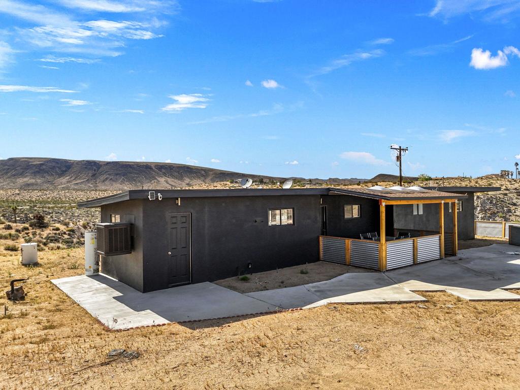Residential in Yucca Valley 4