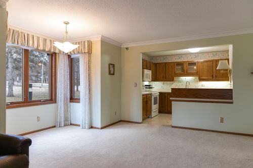 apt-129-1666 Coffman St, Falcon Heights, MN, 55108-1342 | Card Image