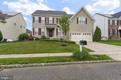 54 Meadow Run Rd, BORDENTOWN, NJ, 08505-4723 | Card Image