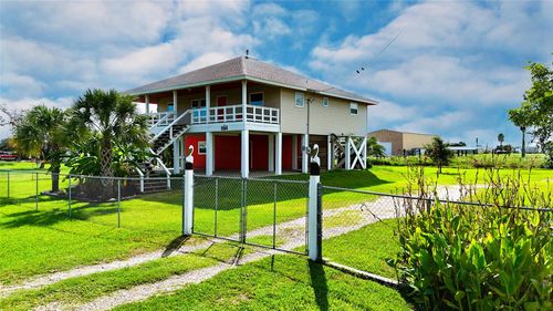 1404 Pickney Ave, Port Bolivar, TX, 77650 | Card Image