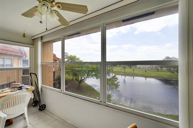 APT-306 - 9020 Sunrise Lakes Blvd, Condo with 2 bedrooms, 2 bathrooms and null parking in Sunrise FL | Image 14