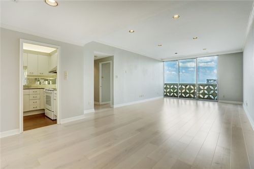 apt-15f-1801 Lavaca St, Austin, TX, 78701-1333 | Card Image