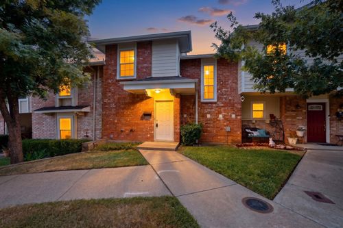 1949 Shorewood Dr, Grapevine, TX, 76051-2772 | Card Image