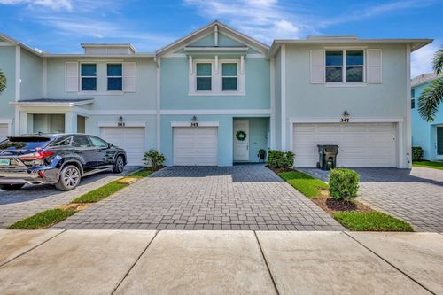 345 Se Angler Dr, Stuart, FL, 34994-3600 | Card Image