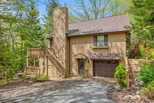 115 Greenwood Rd, Lake Harmony, PA, 18624-2127 | Card Image