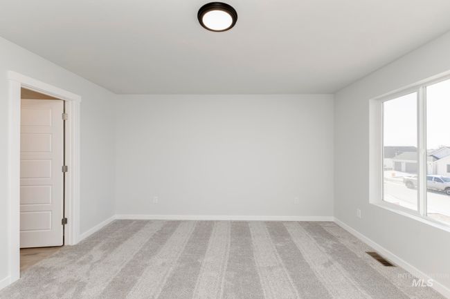 5302 E Burnte Peak St, House other with 4 bedrooms, 3 bathrooms and 3 parking in Nampa ID | Image 24