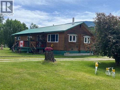 1924 Birch Island Lost Creek Rd, Clearwater, BC, V0E1N0 | Card Image