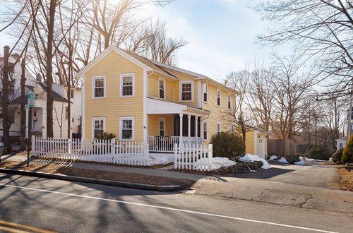 36 High St, Andover, MA, 01810-3528 | Card Image