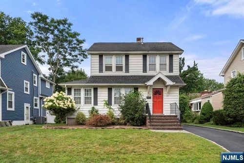 78 Kensington Ave, Norwood, NJ, 07648-1909 | Card Image