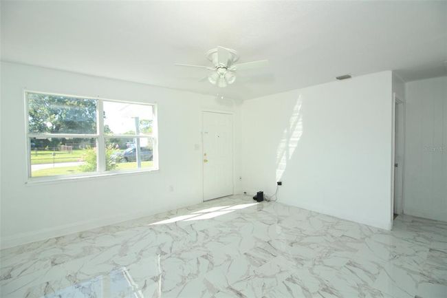 Dining Room/Bonus Room | Image 13