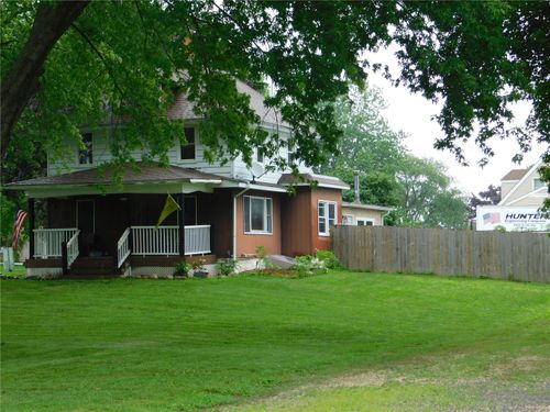 110 Plum St, Tipton, IA, 52772-1914 | Card Image