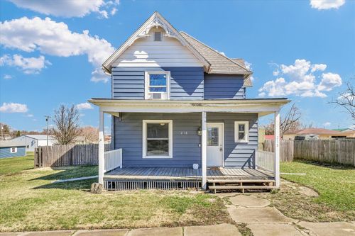 218 S High St, Elliott, IL, 60933-1005 | Card Image