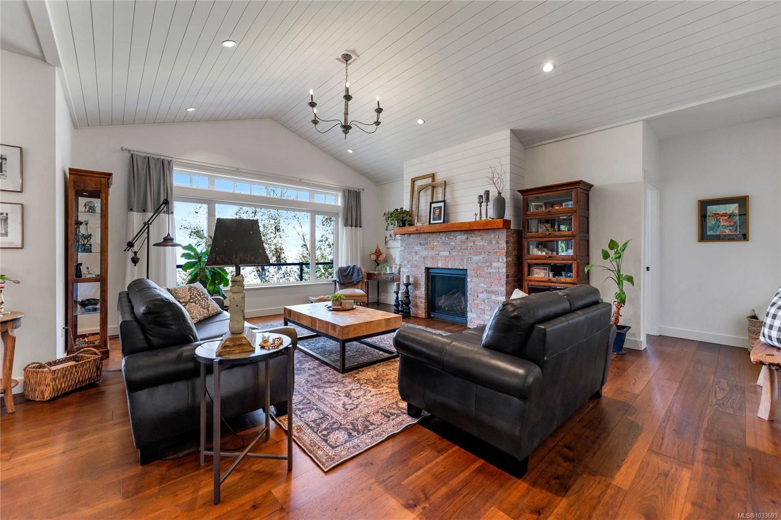 Residential in Salt Spring 2