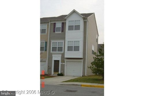 9901 Cranapple Ct, SPRINGDALE, MD, 20774-7522 | Card Image