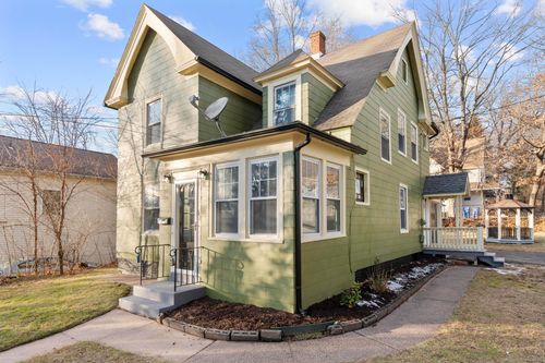 67 Bissell St, Manchester, CT, 06040-5303 | Card Image