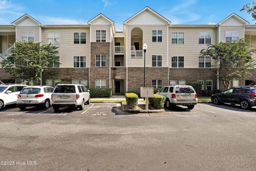 unit-203-4519 Sagedale Dr, Wilmington, NC, 28405-2234 | Card Image