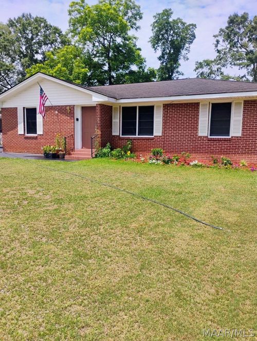1127 Rosedale Dr, Montgomery, AL, 36107-1111 | Card Image