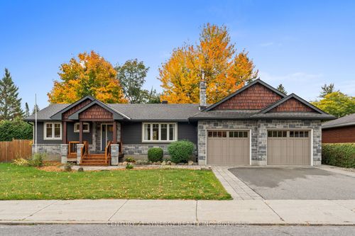 22 Carola St, Nepean, ON, K2G0Y1 | Card Image