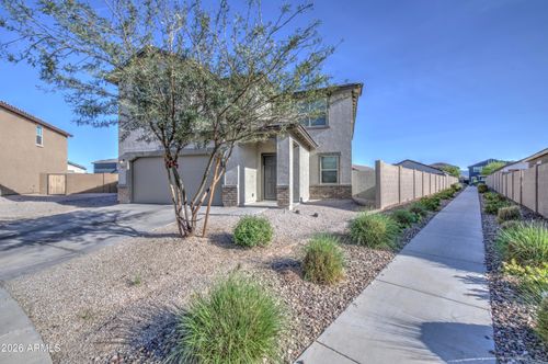 9611 W Albeniz Pl, Tolleson, AZ, 85353-4547 | Card Image
