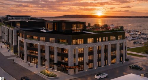 205-207 W Grandview, Traverse City, MI, 49684 | Card Image