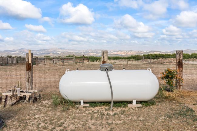 Propane Tank | Image 81