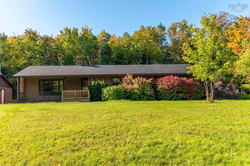 668 Logan Rd, Frasers Mountain, NS, B2H5C4 | Card Image