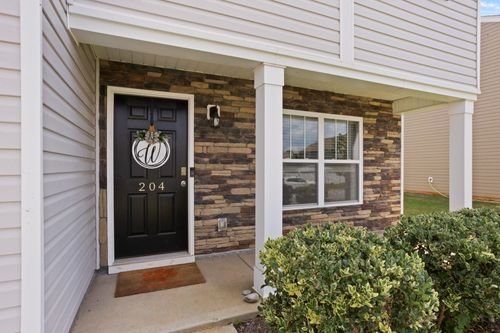 204 Hillendale Way, Pelzer, SC, 29669-8855 | Card Image