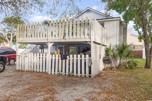 1710 Holly Dr, North Myrtle Beach, SC, 29582-4070 | Card Image
