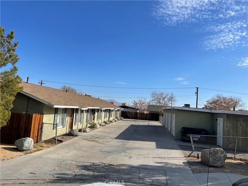 18845 Del Mano Ct, Adelanto, CA, 92301-3044 | Card Image