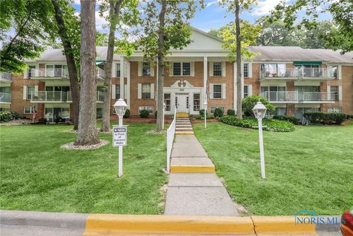 unit-808-5679 Monroe St, Sylvania, OH, 43560-2718 | Card Image