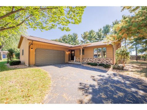 b-3379 Southgate Court, EAU CLAIRE, WI, 54701 | Card Image