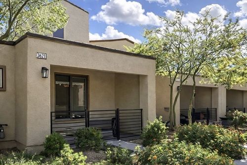 3621 Arcadian Sea St, Las Vegas, NV, 89106-1118 | Card Image