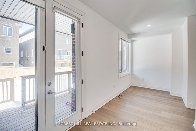 38 Chiara Rose Lane, House attached with 4 bedrooms, 5 bathrooms and 1 parking in Richmond Hill ON | Image 4