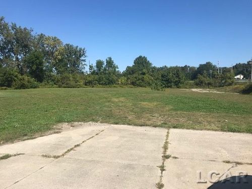 328 W Main St, Morenci, MI, 49256-1423 | Card Image