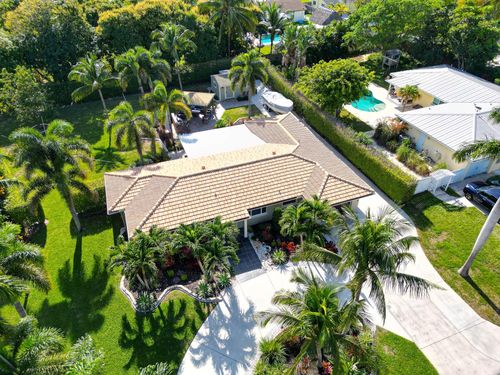 112 Sw 24th Ave, Boynton Beach, FL, 33435-6758 | Card Image