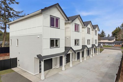 1-621 Broadway St, Victoria, BC, V8Z2G5 | Card Image