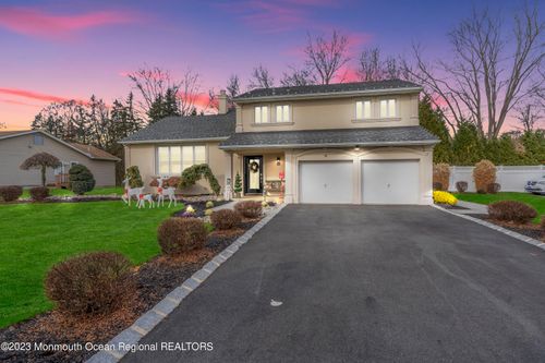 355 Old Country Rd, Fairfield, NJ, 07004-1319 | Card Image