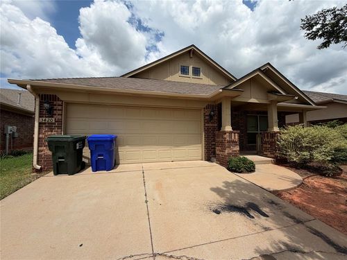 3420 Bear Mountain Dr, Norman, OK, 73069-6660 | Card Image