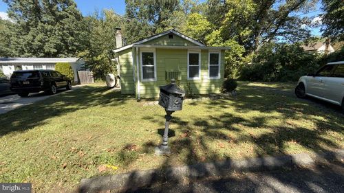 8 Catalpa Ln, WILLINGBORO, NJ, 08046-3810 | Card Image