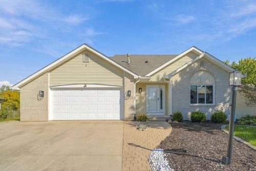 10905 Trailwood Ln, New Haven, IN, 46774-9571 | Card Image