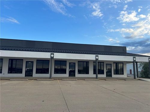 630-622-630 Nw Jefferson St, Grain Valley, MO, 64029-8278 | Card Image