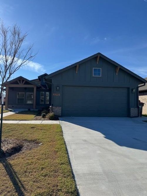 20110 Woodrock St, Harrah, OK, 73045-4005 | Card Image