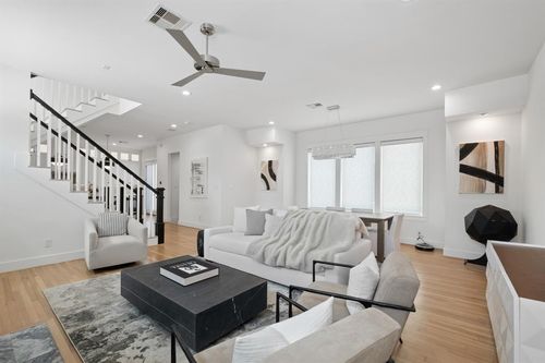unit-b-1405 Indiana St, Houston, TX, 77006-1860 | Card Image