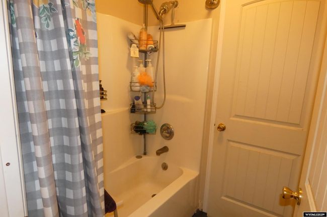 301 N Platte River Dr, House other with 3 bedrooms, 1 bathrooms and null parking in Guernsey WY | Image 8