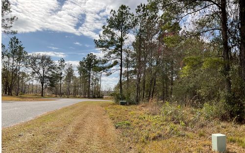 143 Nw Mossy Oak Way, Lake City, FL, 32055-7292 | Card Image