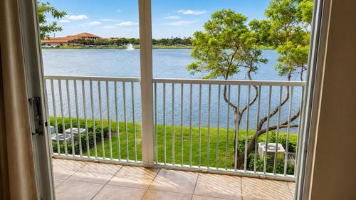 210a-13001 Sw 11th Ct, Pembroke Pines, FL, 33027-6809 | Card Image