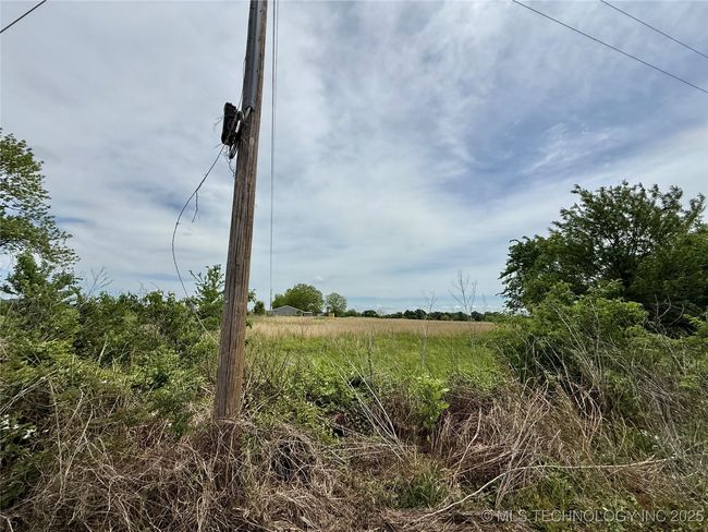 Corner lot view | Image 29