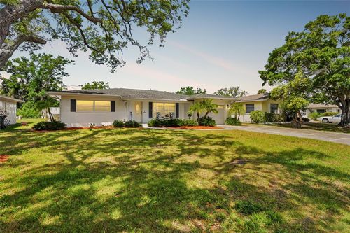 700 Spencer Ave, CLEARWATER, FL, 33756-6239 | Card Image